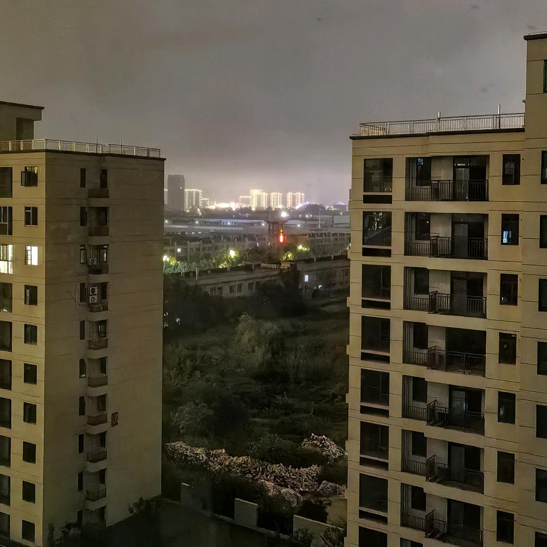 雨露晨曦