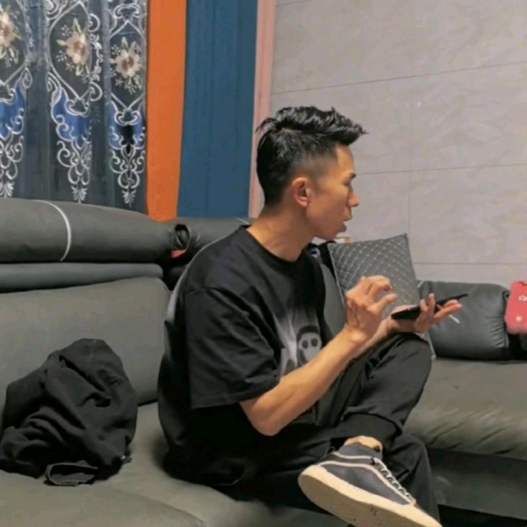 4哥
