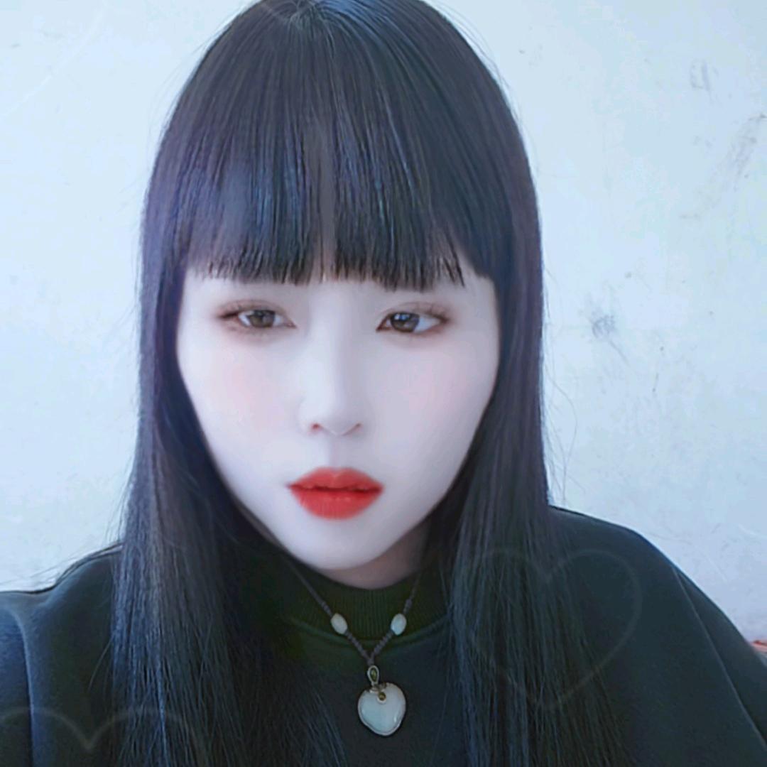 🌸花好月圆聊天主播🌸