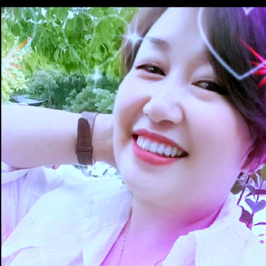 🌈完美姐🎤单身🌹(中午12点39分