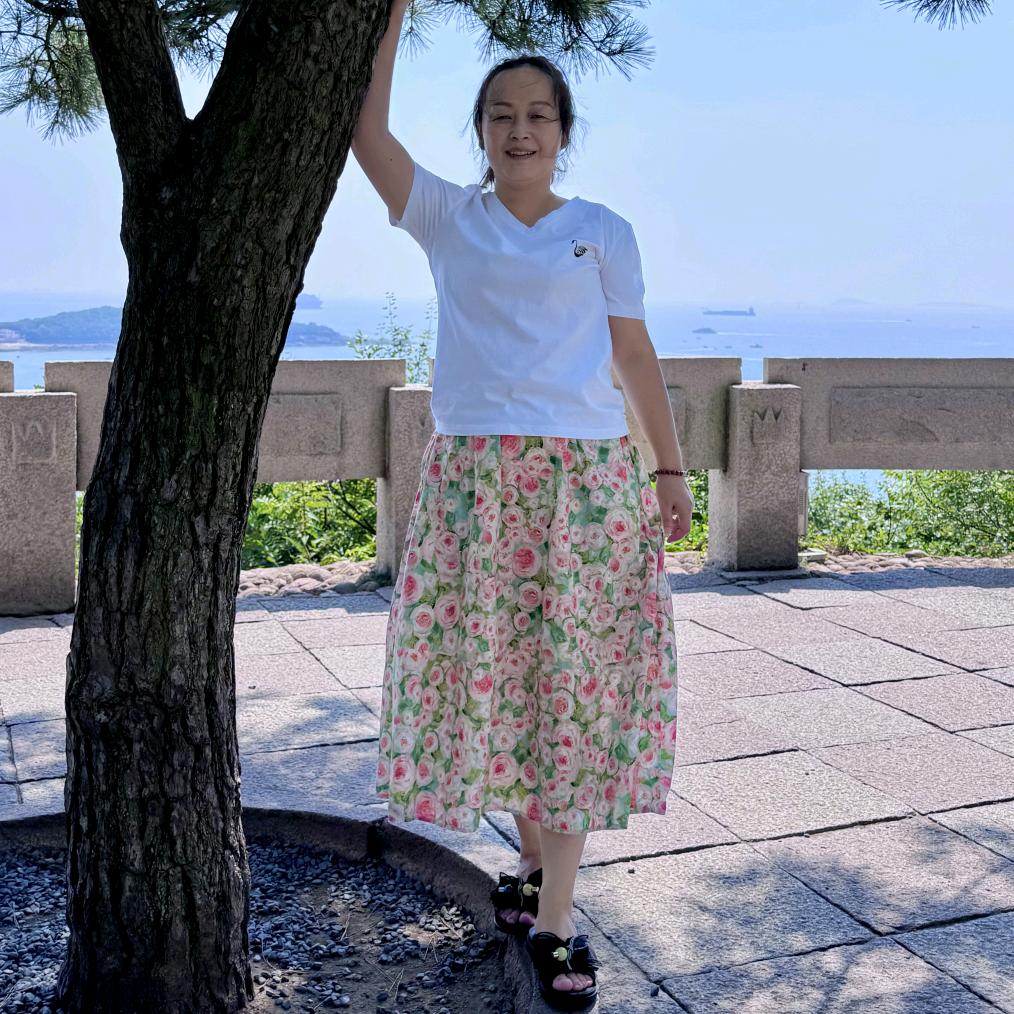 龙山广电营业厅五姐