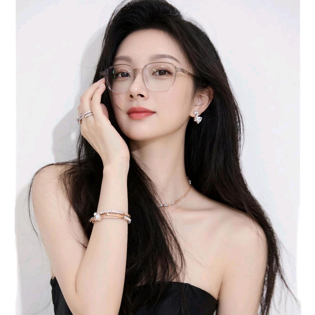 ㅤㅤ︃ㅤ︃︅︄︃   ㅤㅤ☘