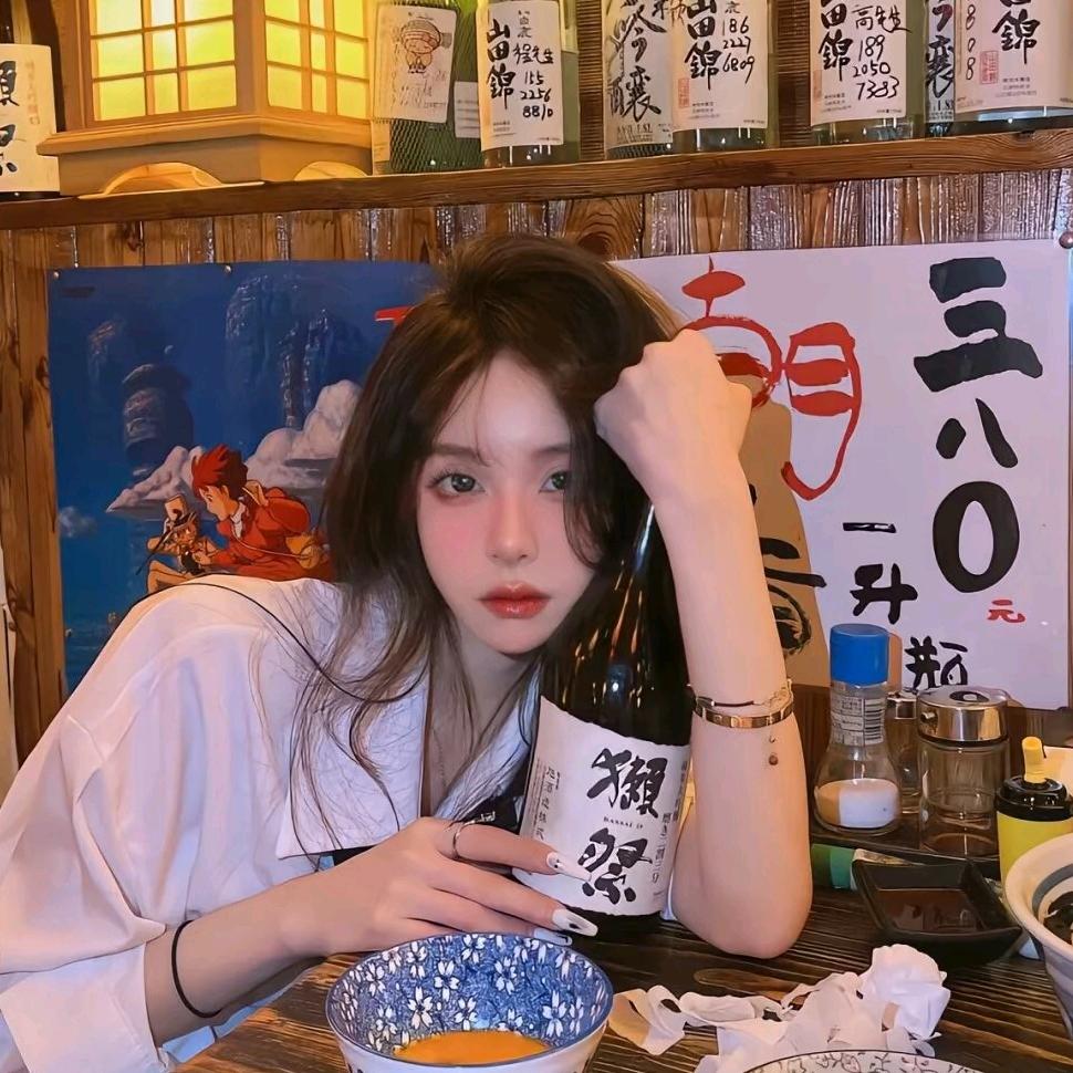 奶凶奶凶的小老虎