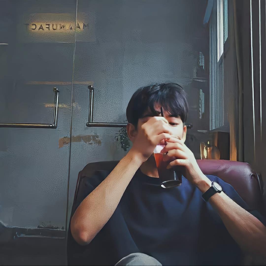 看你挺呆的