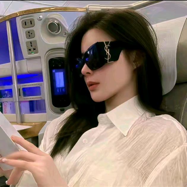 啊双ASFO穿搭工作室