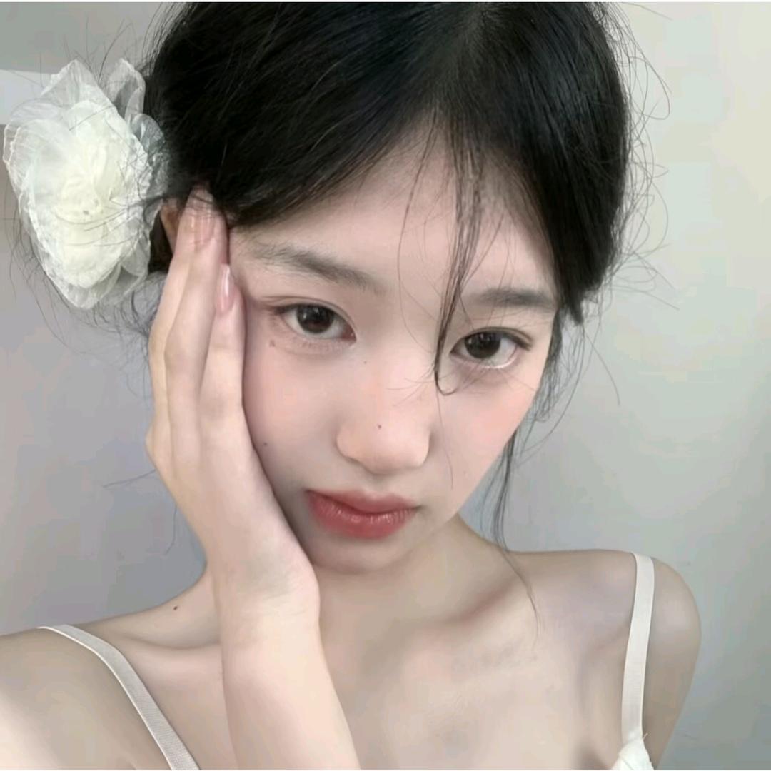🌷.