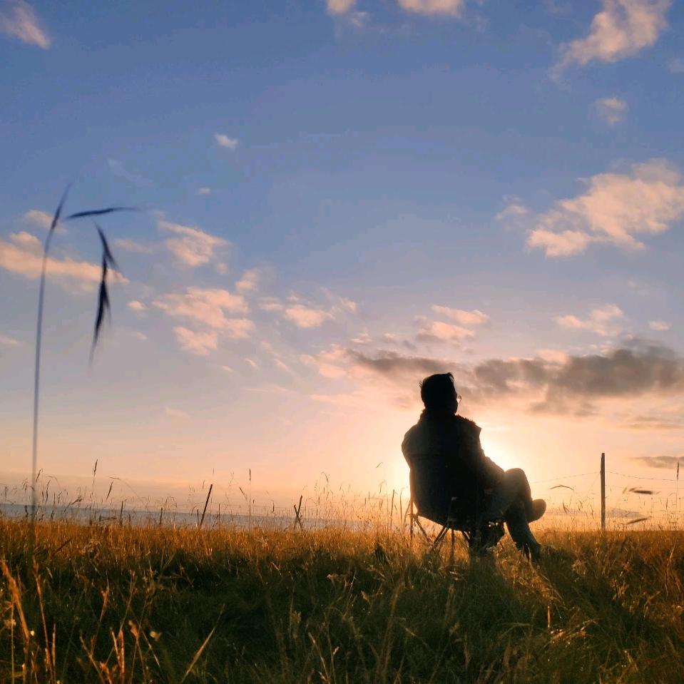 ༺ཌༀൢ隨༒緣ༀད༻