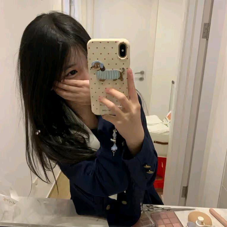 小雪一直在身边.