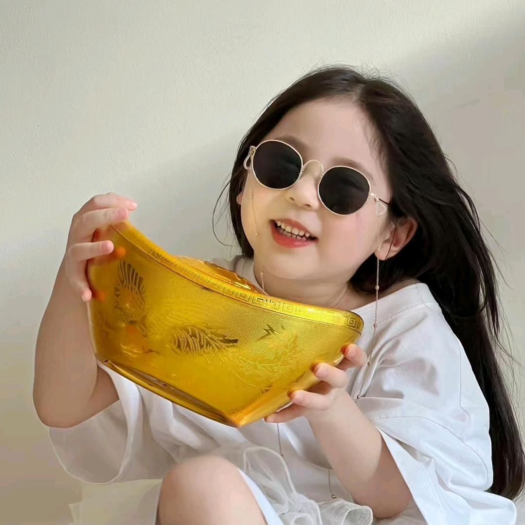 QQ糖和旺仔