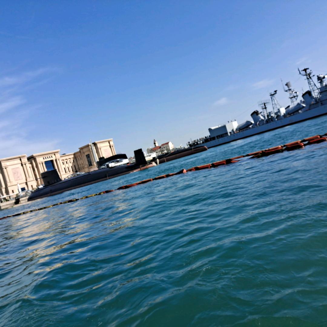 小胖晨妈(大号即将开播)拒秒赞