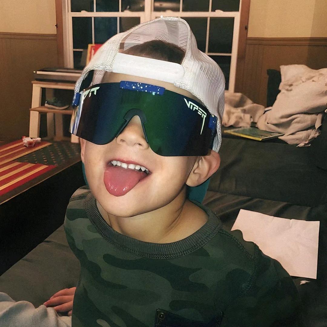 小鬼头的球衣馆