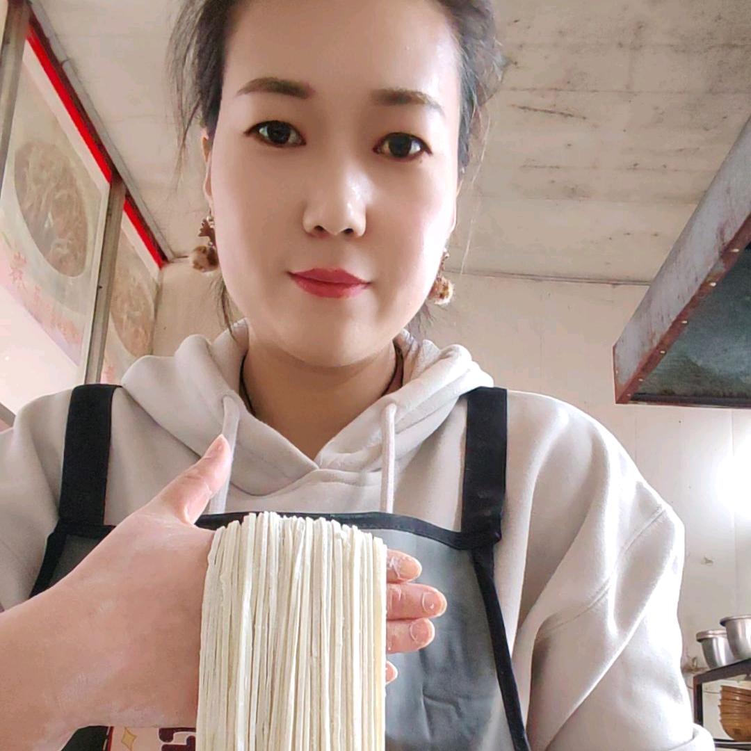 🤱🤱的手擀面