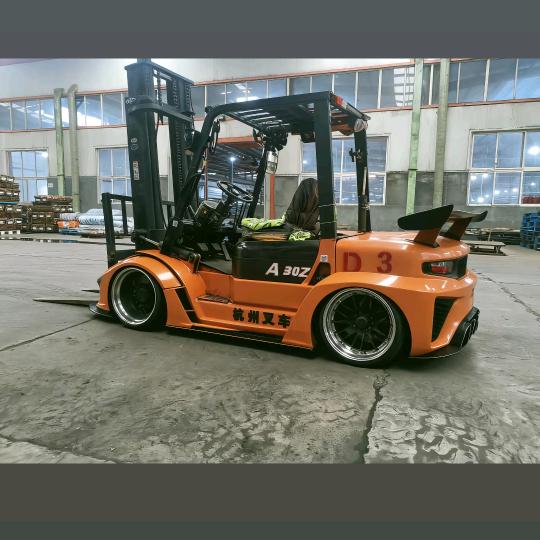 鄂尔多斯康巴什区四驱双驱单驱叉车出租出售