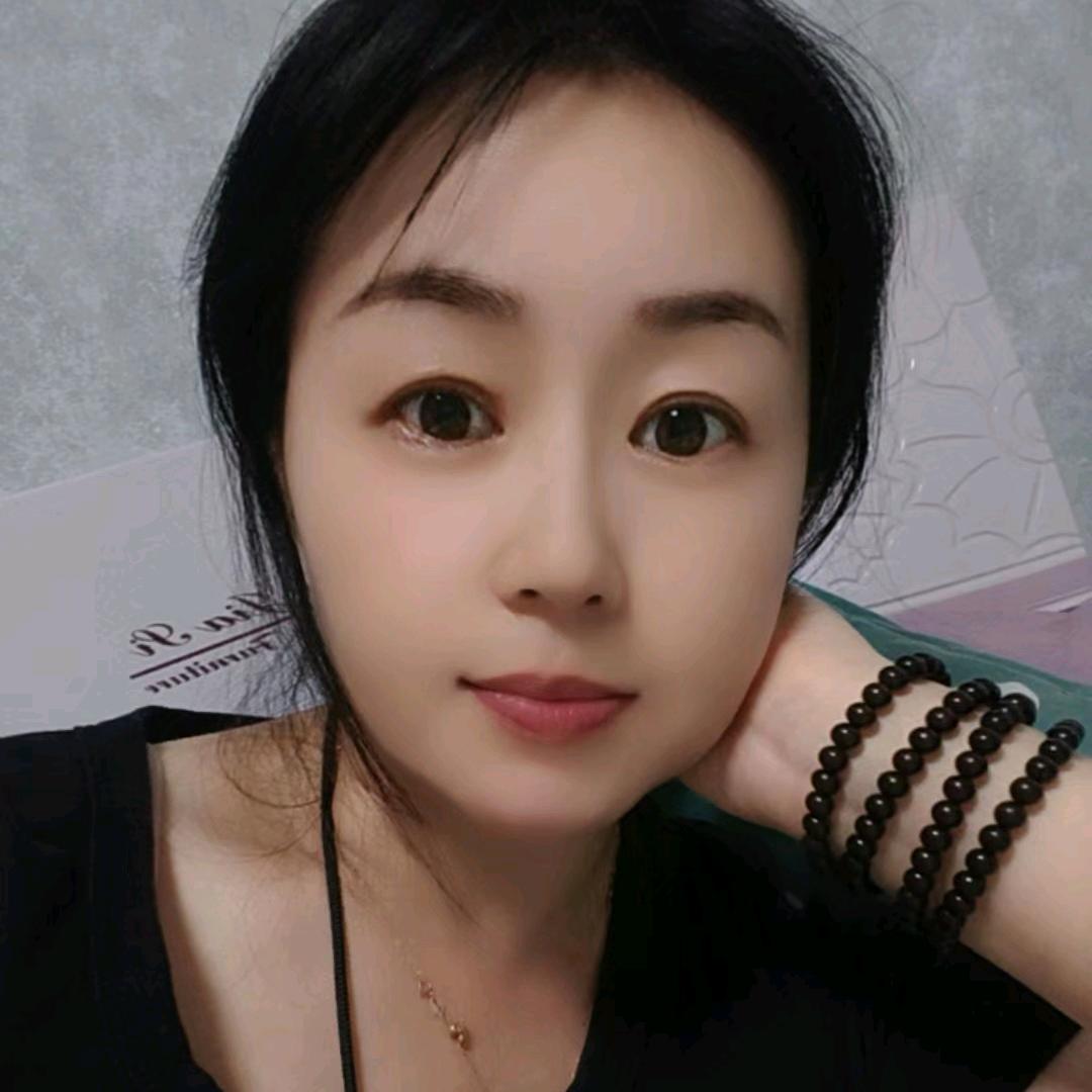 雅雯（77.12.28.🐍）