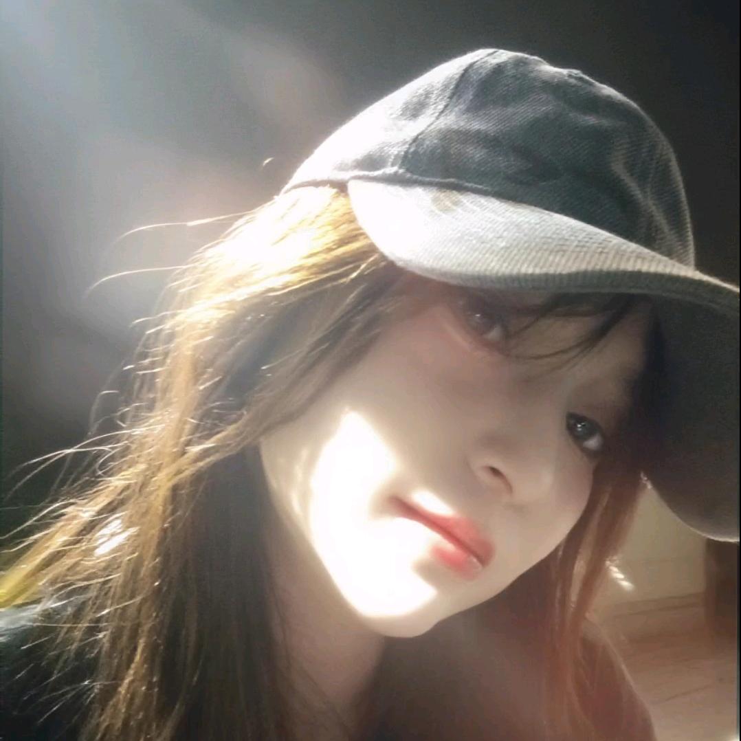 娜孜.