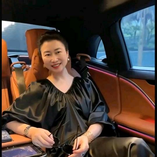 优乐美（拒私聊）