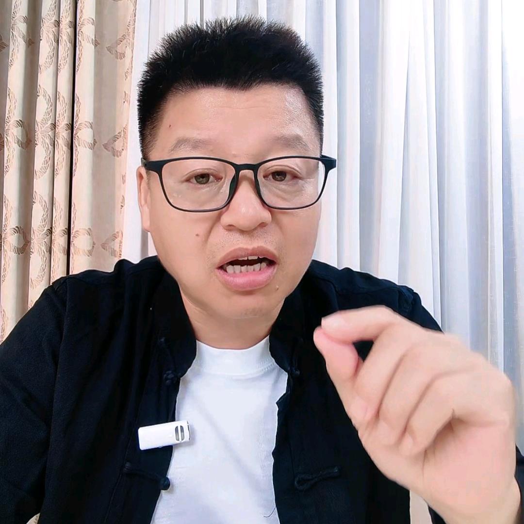 尹教练(21:50开播）