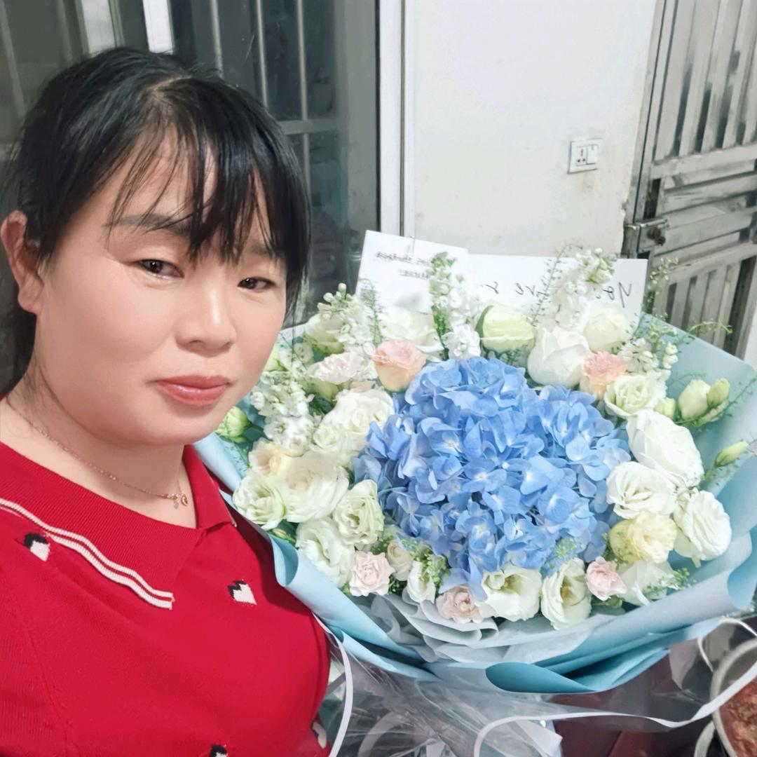 重庆幺妹(连赞拉黑)