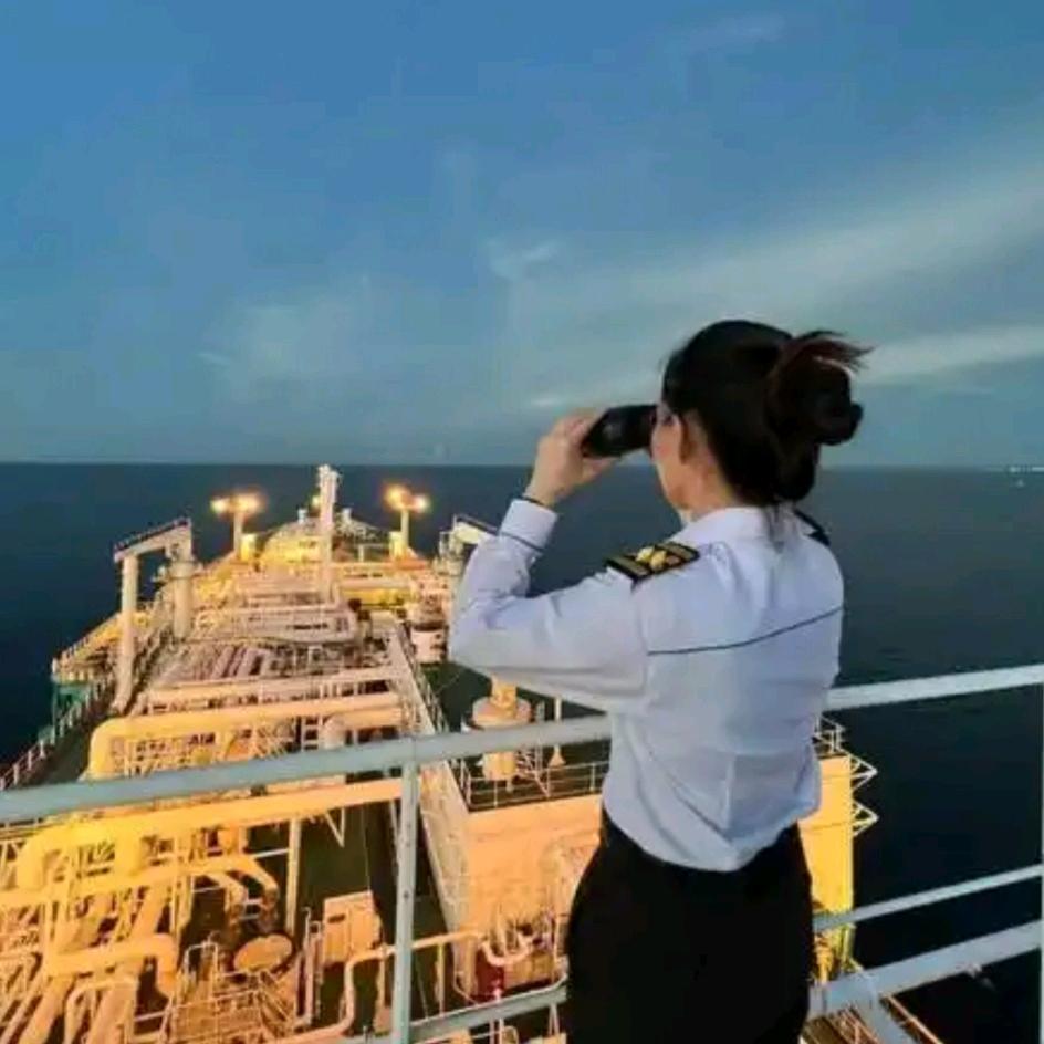 霧🚢島聽風