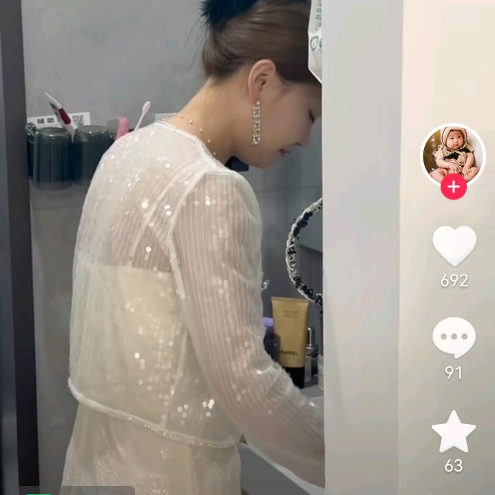 玫瑰带刺