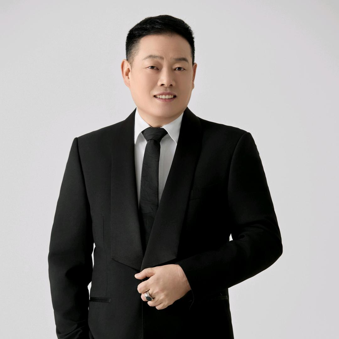 青瓦绿树