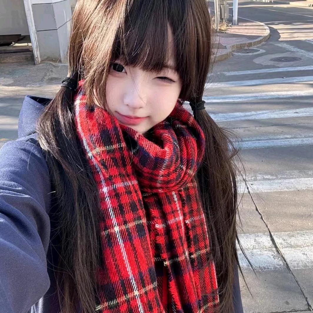 Lily.