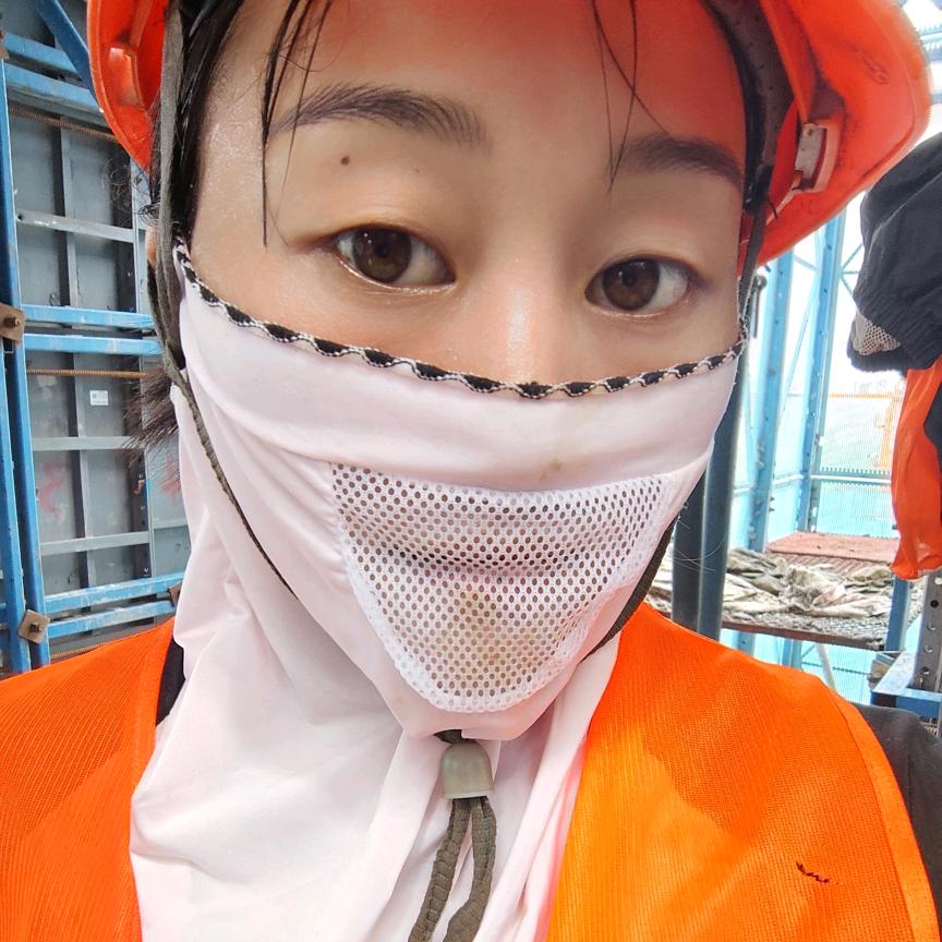工地妹儿李憨憨(木工，铝模)
