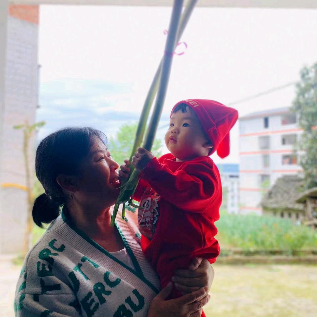 小鱼儿的奶奶