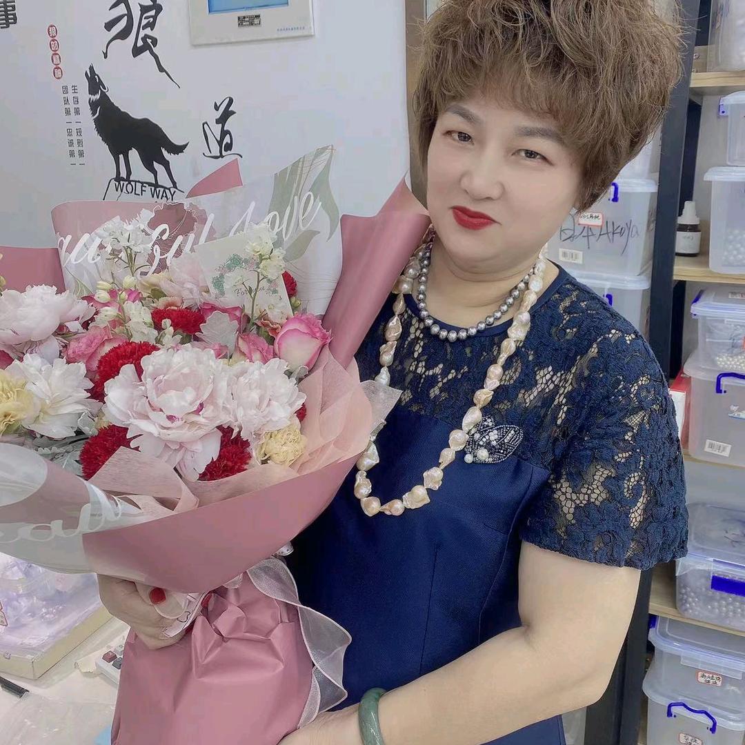 我是钱妈妈，我是钱海燕。