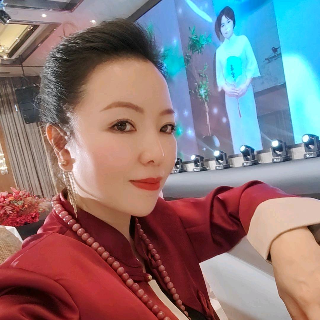 艾小万养颜养生馆（贵州店）