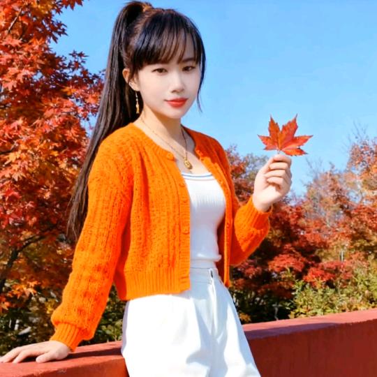 倾城一笑。🍎🍎🌺🌺