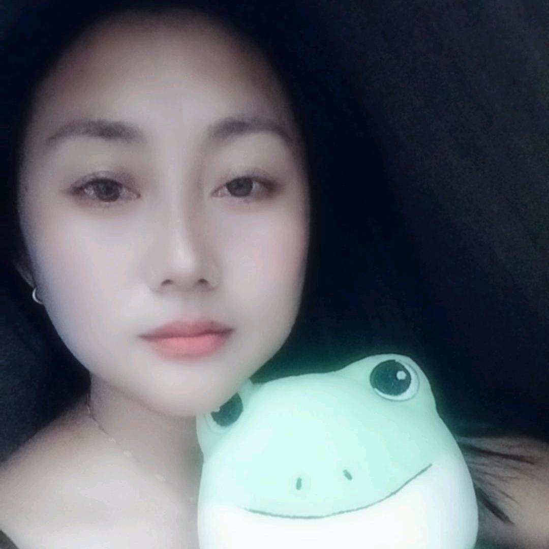 彝族阿妹