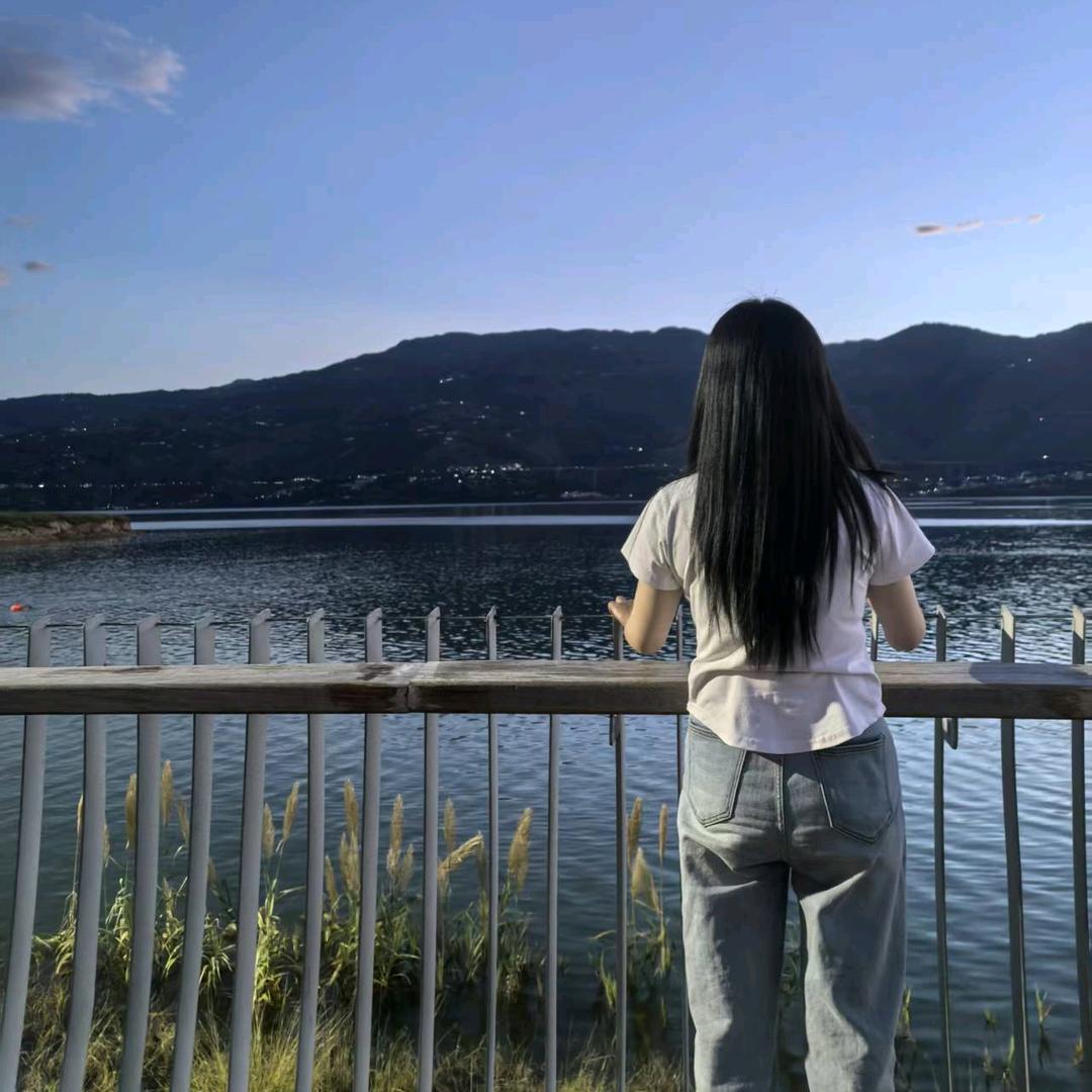 ℳ̶̶̶̶♡̶҉星辰꧔ꦿ℘