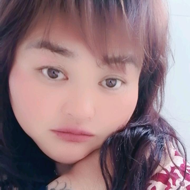 杨姐喜欢拍抖音🌹🌹
