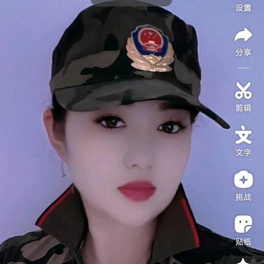 戎装橄榄绿🌹