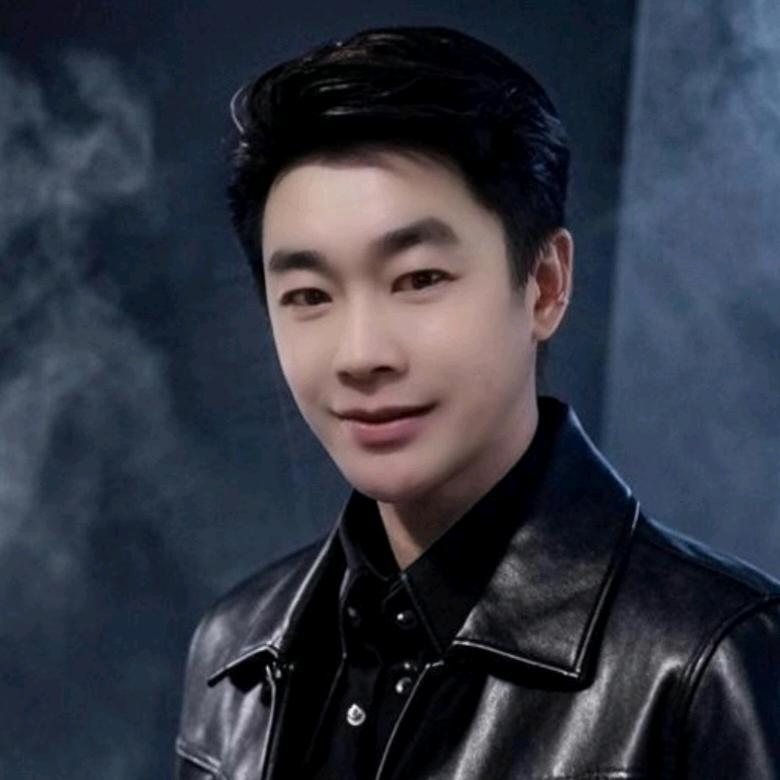 🌶东东☀️🌶✈️🎩💼🍷