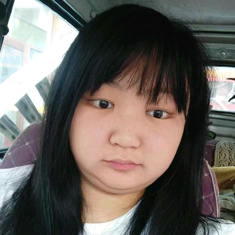 景思棋🍓美女大胖子