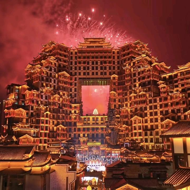 张家界导游钢仔