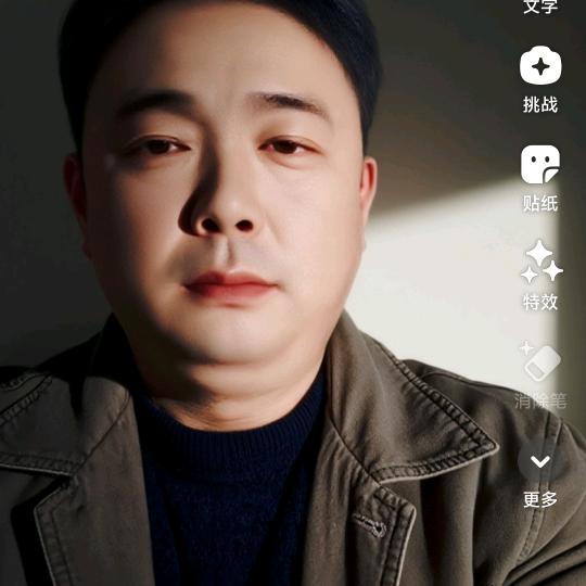李强