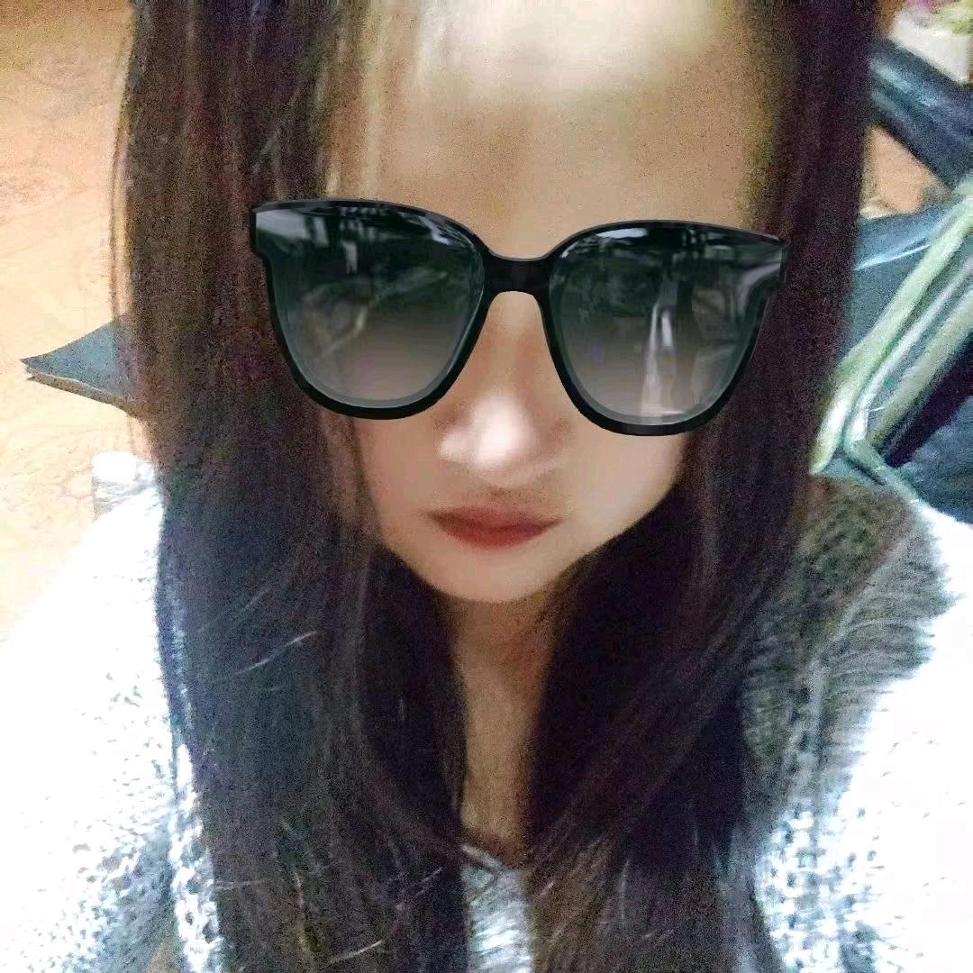 你身边太拥挤，我宁愿远离你
