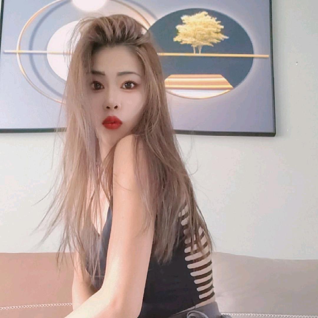@小菲菲🧢