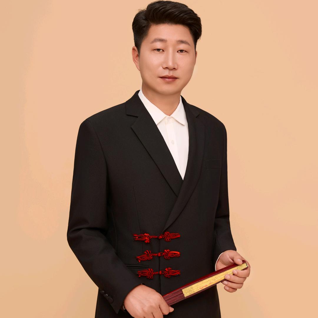 自信爆-彭（宜良脆皮烤鸭）