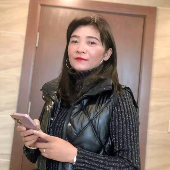 红粉佳人（张）