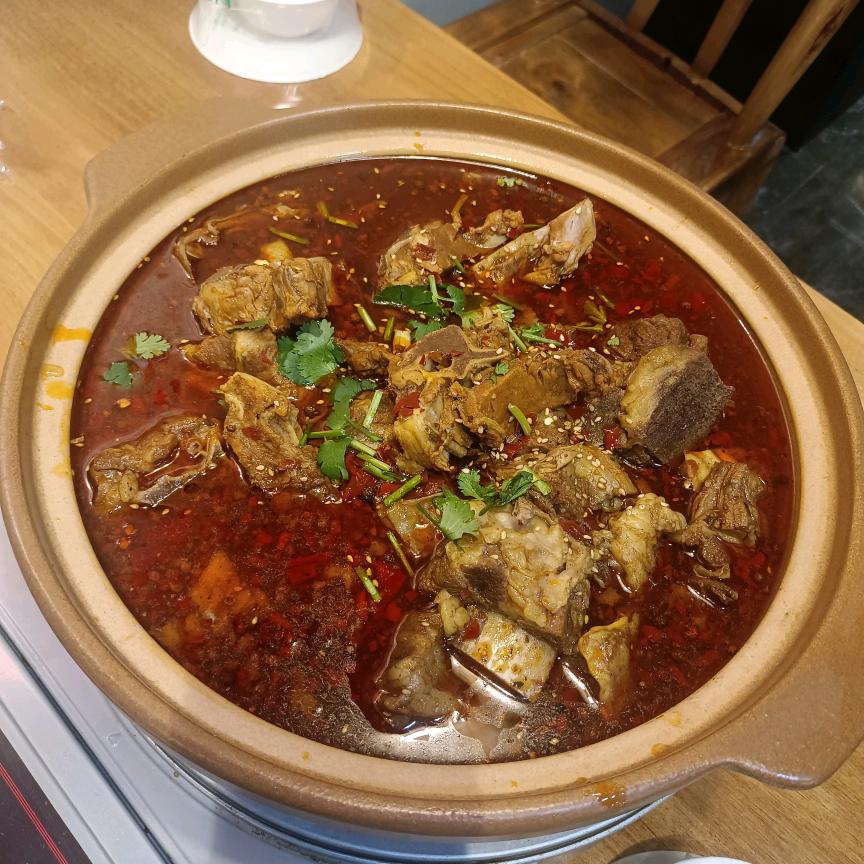 串串香烧烤~牛小厨地摊牛排火锅