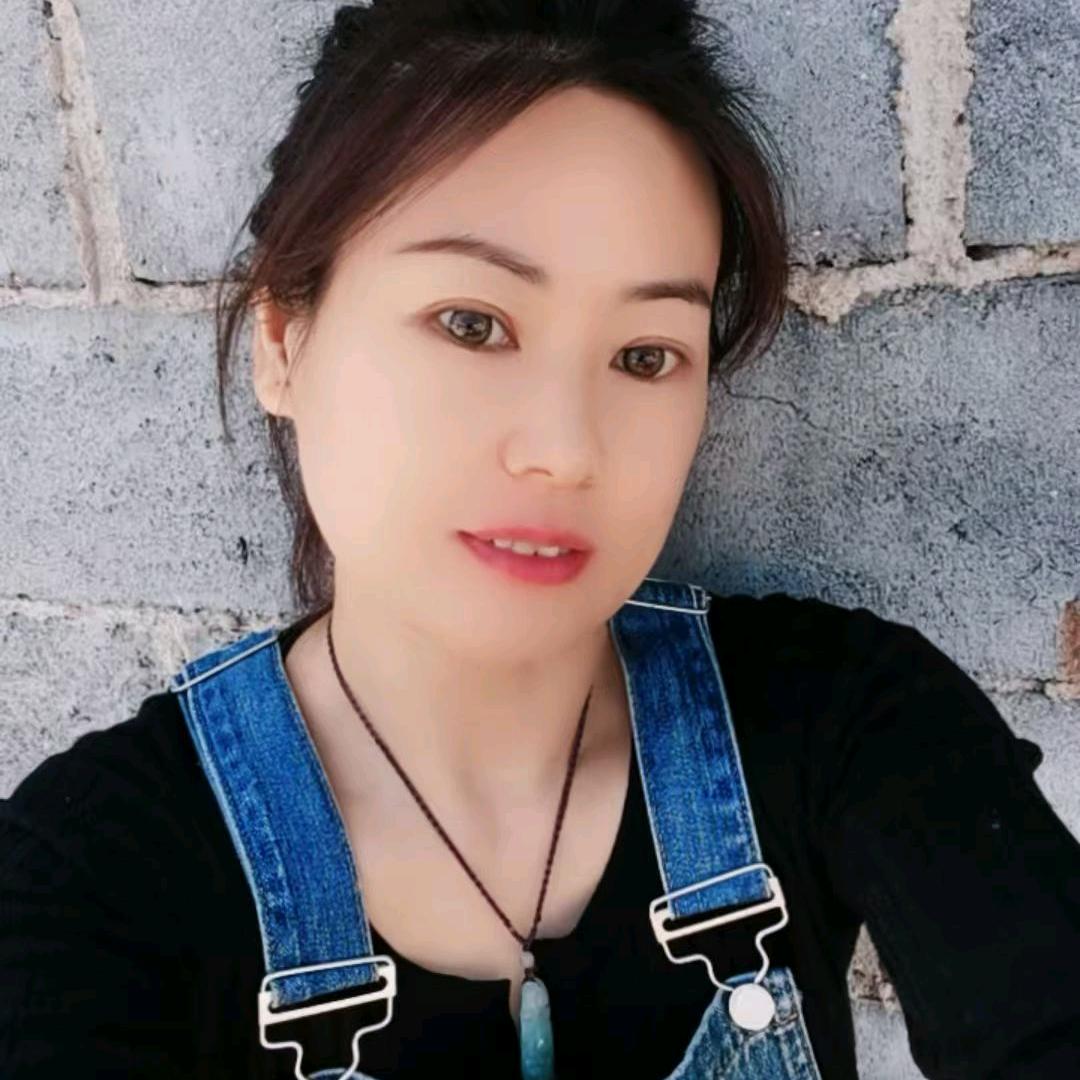 云冉吖