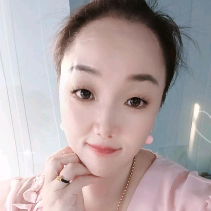 亲亲我的宝贝🌹❤💖🌹🌺🐵🐵