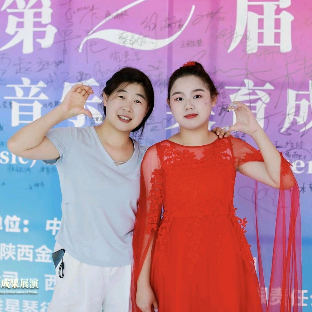 彭  （＾ｖ＾）