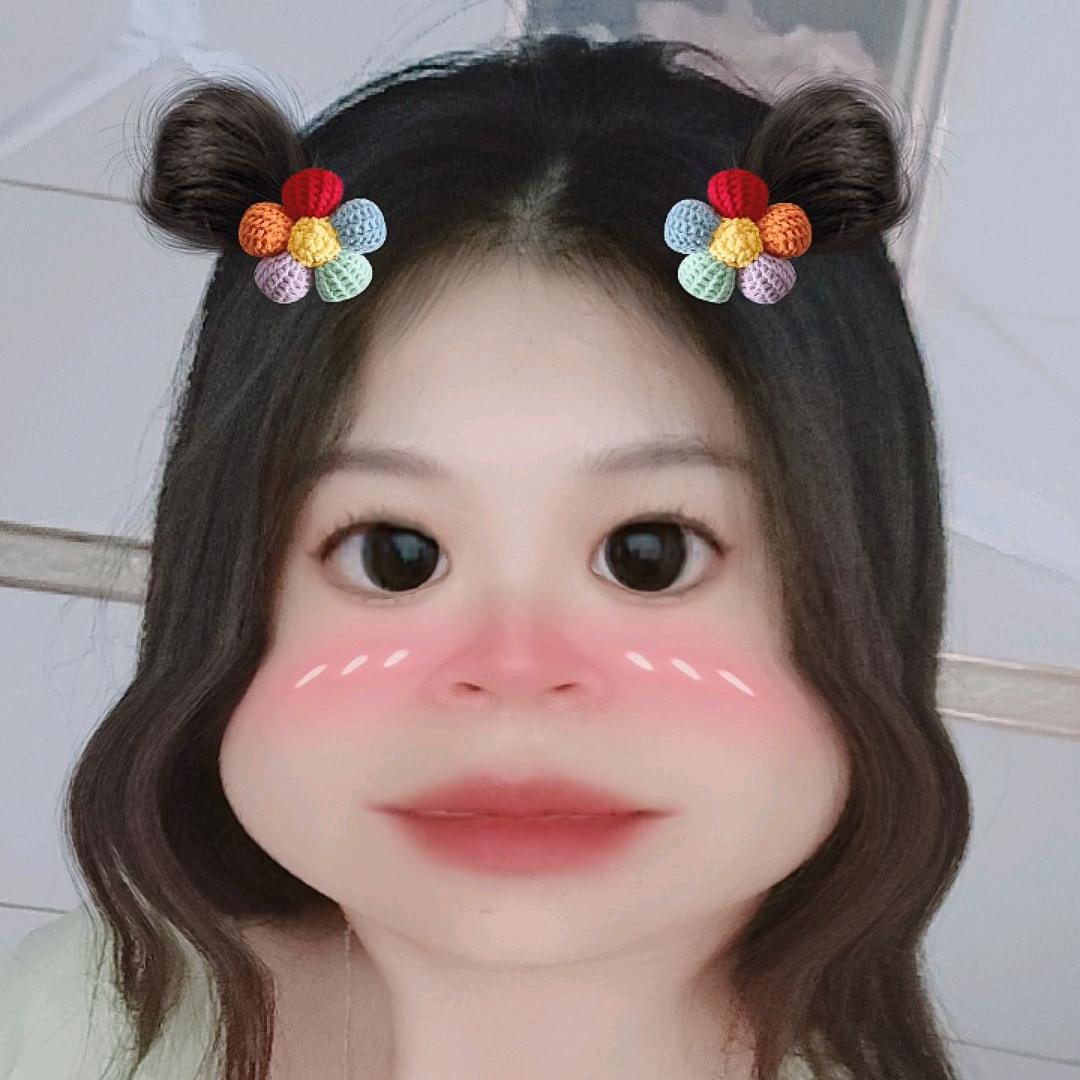 丫头~爱吃又爱玩