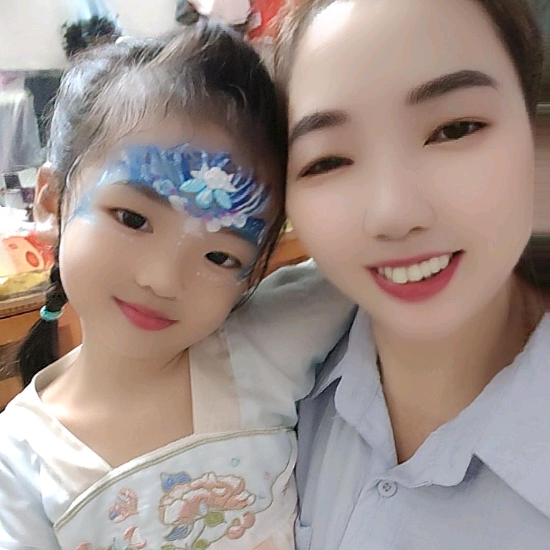 幸福微笑😊