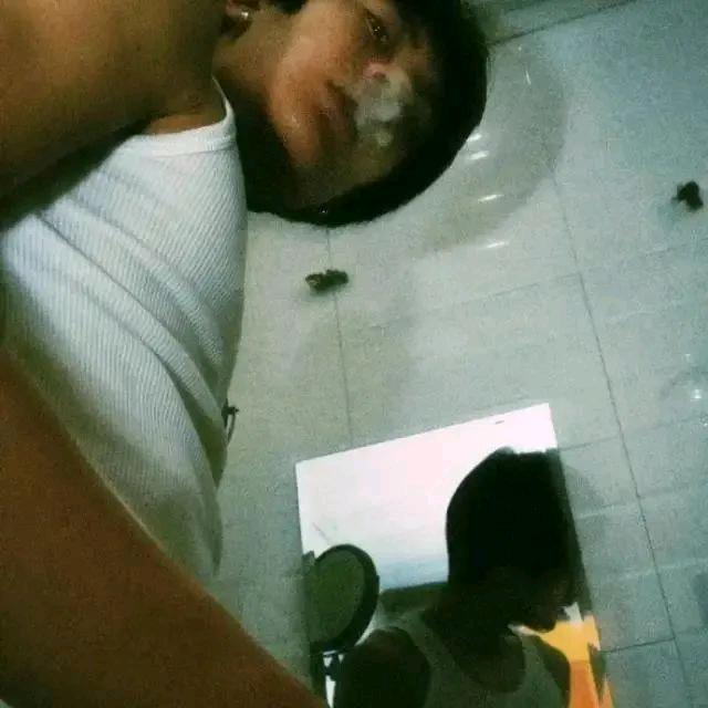 我与龙王共饮酒